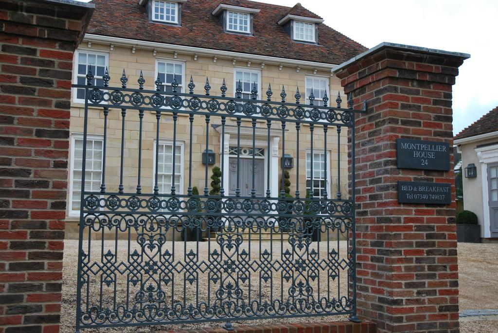 Montpellier House Bed and Breakfast Newport Pagnell Εξωτερικό φωτογραφία
